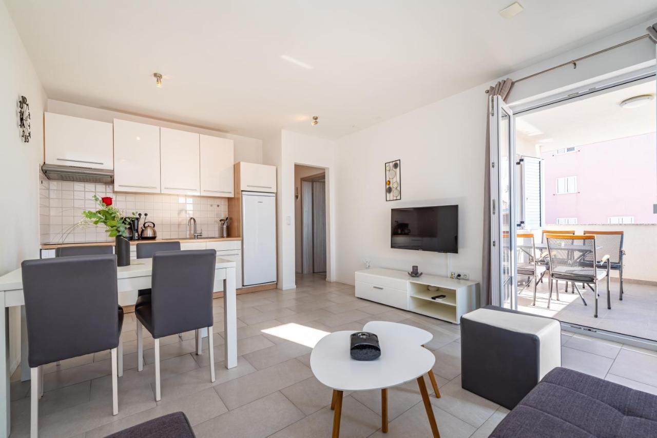 House Of Dalmatia Apartment Pakostane Luaran gambar