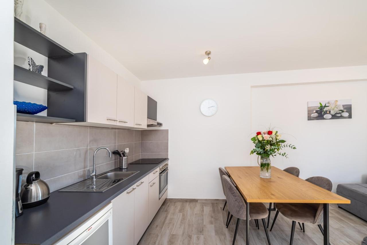 House Of Dalmatia Apartment Pakostane Luaran gambar