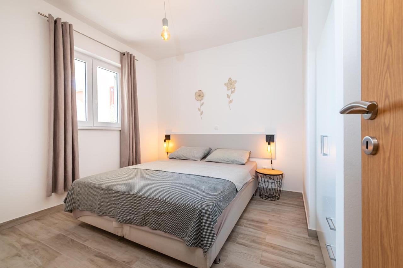 House Of Dalmatia Apartment Pakostane Luaran gambar